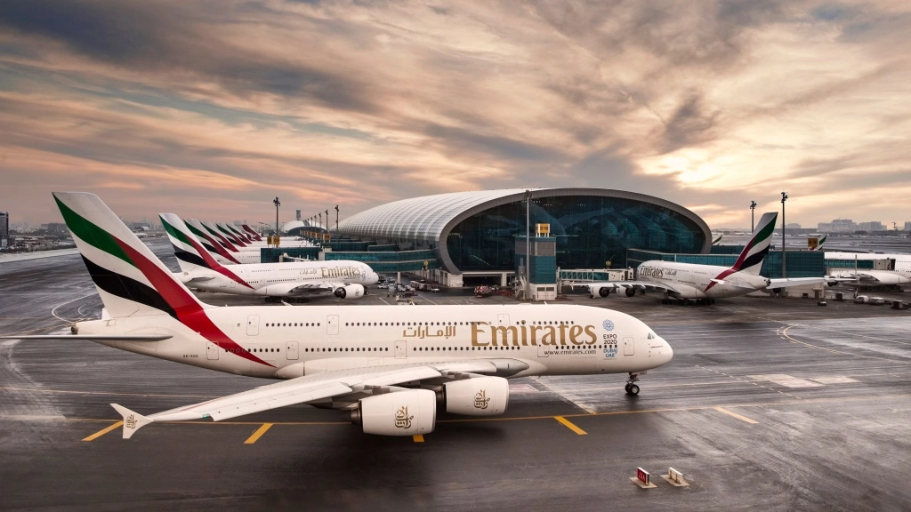 Dubai All operations at Dubai International Airport to be transferred to Al Maktoumدبي نقل جميع العمليات في مطار دبي الدولي إلى آل مكتوم