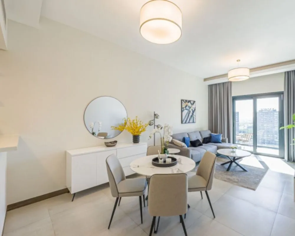 Sol Bay Tower Luxury and Comfort in the Heart of Dubai in 2024برج سول باي الفخامة والراحة في قلب دبي عام 2024