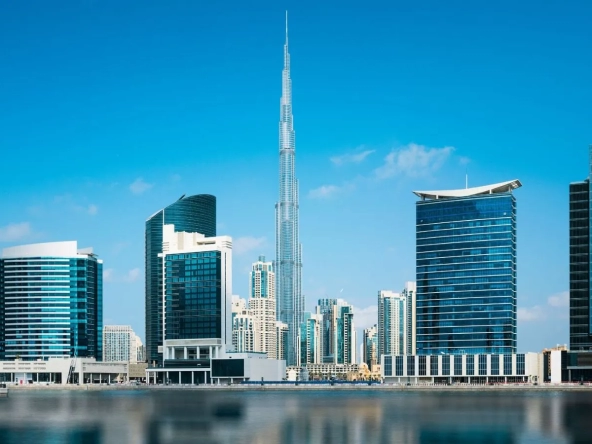 Dubai property prices are up 21%, with a staggering 35,310 transactions in Q2ارتفعت أسعار العقارات في دبي بنسبة 21%، مع 35,310 صفقة مذهلة في الربع الثاني