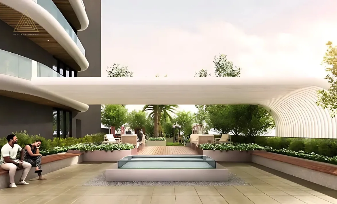Westwood Grande at JVC by Imtiaz Developmentsويستوود غراندي في قرية جميرا الدائرية من شركة امتياز للتطوير العقاريoutdoor seating