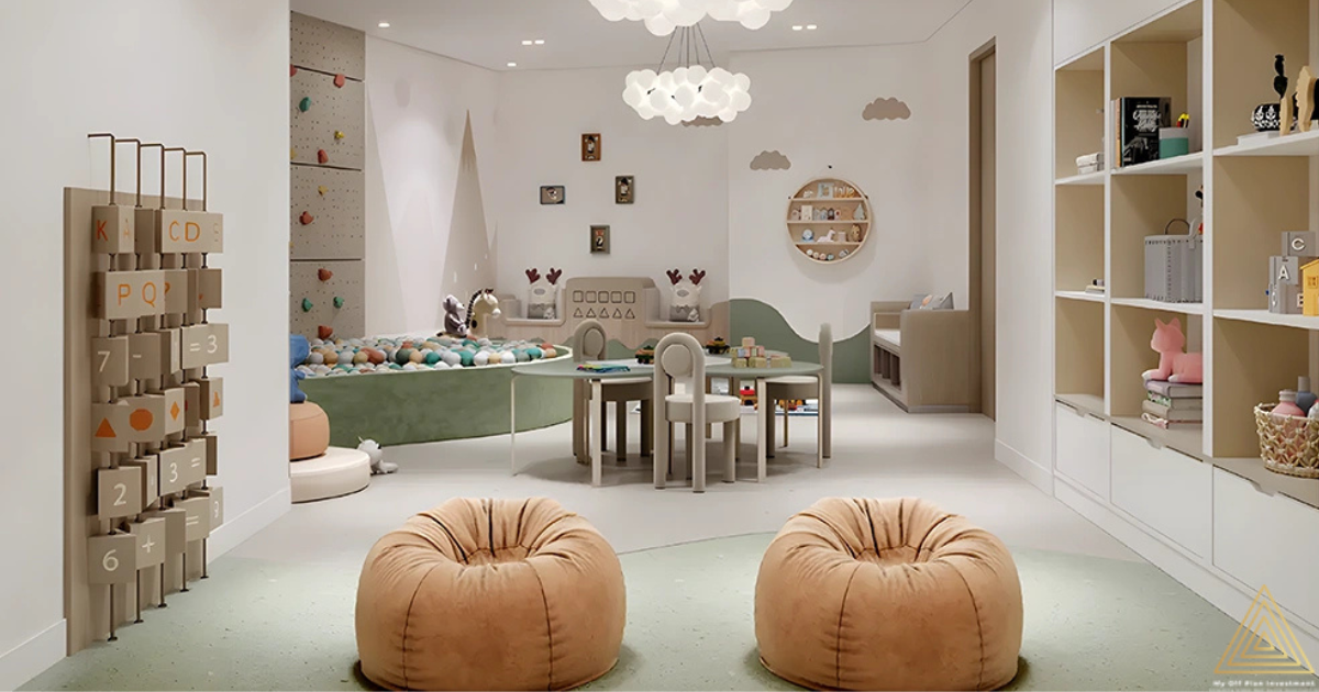 WARES-by-AZIZI-at-Jebel-Ali-8