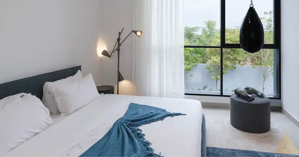 Laura-at-Masaar-3-by-Arada-2