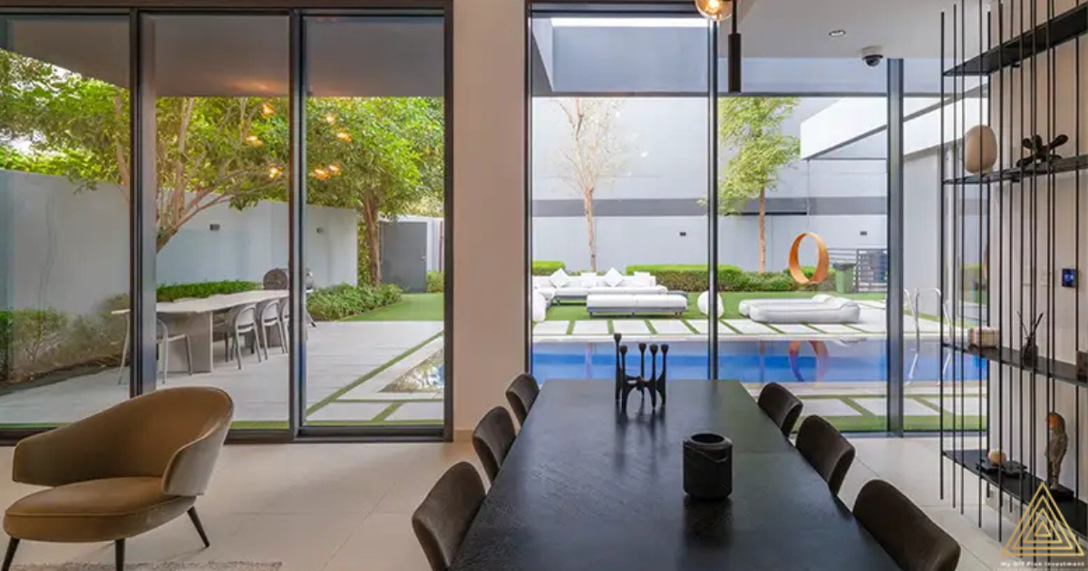 Laura-at-Masaar-3-by-Arada-3