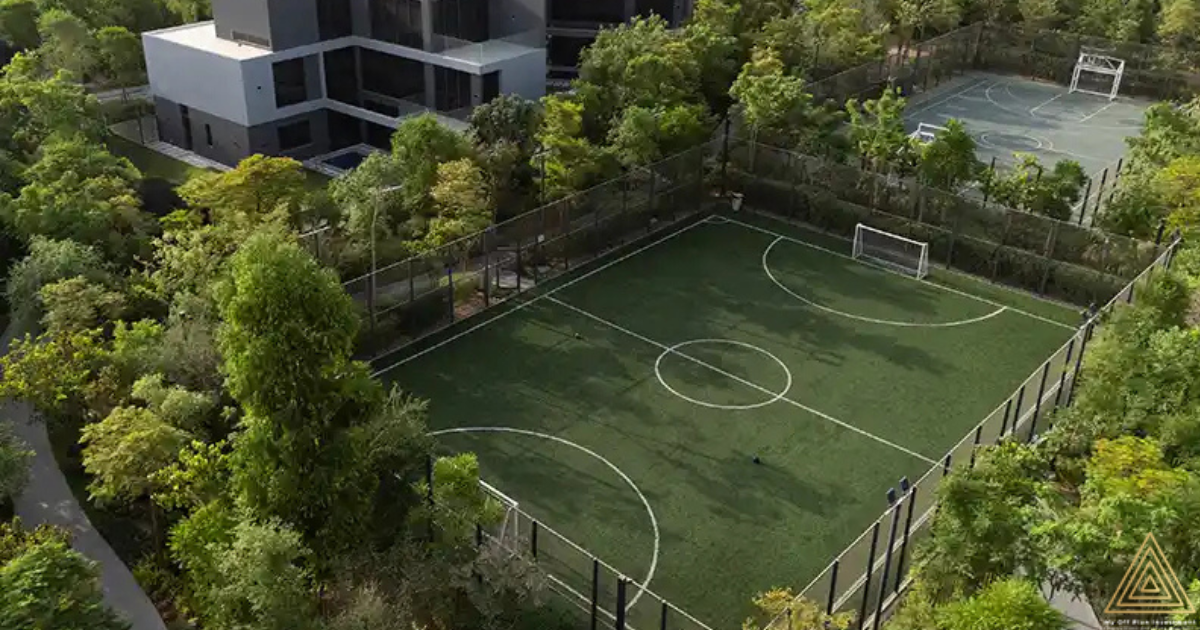 Laura-at-Masaar-3-by-Arada-5